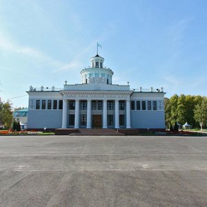 Казань, Оренбургский тракт, 8: фото