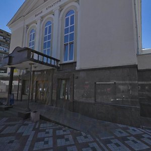 Vulytsia Bohdana Khmelnytskoho, 1, Lutsk: photo