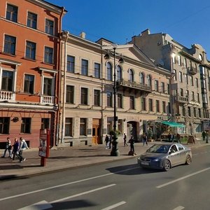 Nevskiy Avenue, 70, Saint Petersburg: photo