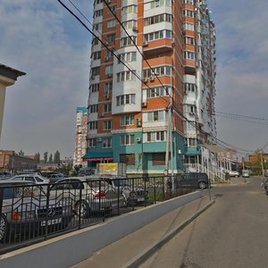 Краснодар, Кубанская улица, 47: фото