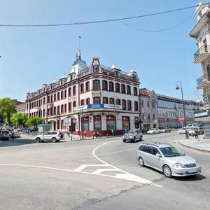 Владивосток, Светланская улица, 11: фото