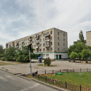 Волжский, Улица Энгельса, 31: фото