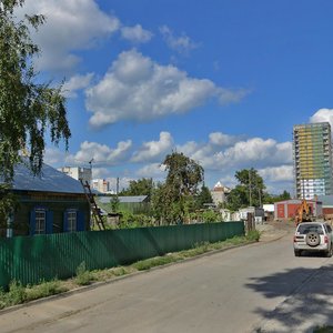 Барнаул, Молодёжная улица, 111: фото